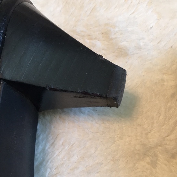 Black mules with pewter buckles - Picture 4 of 8